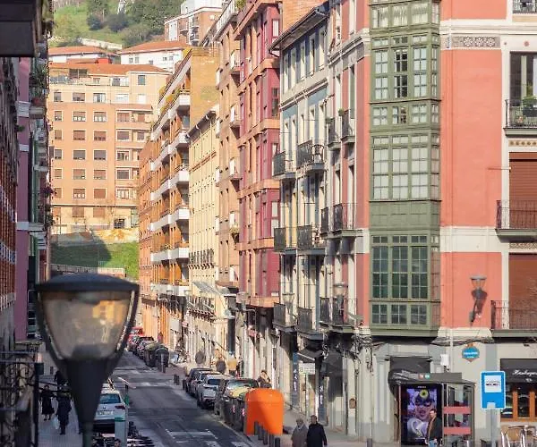 Junto Al Guggenheim Con Parking Gratuito *